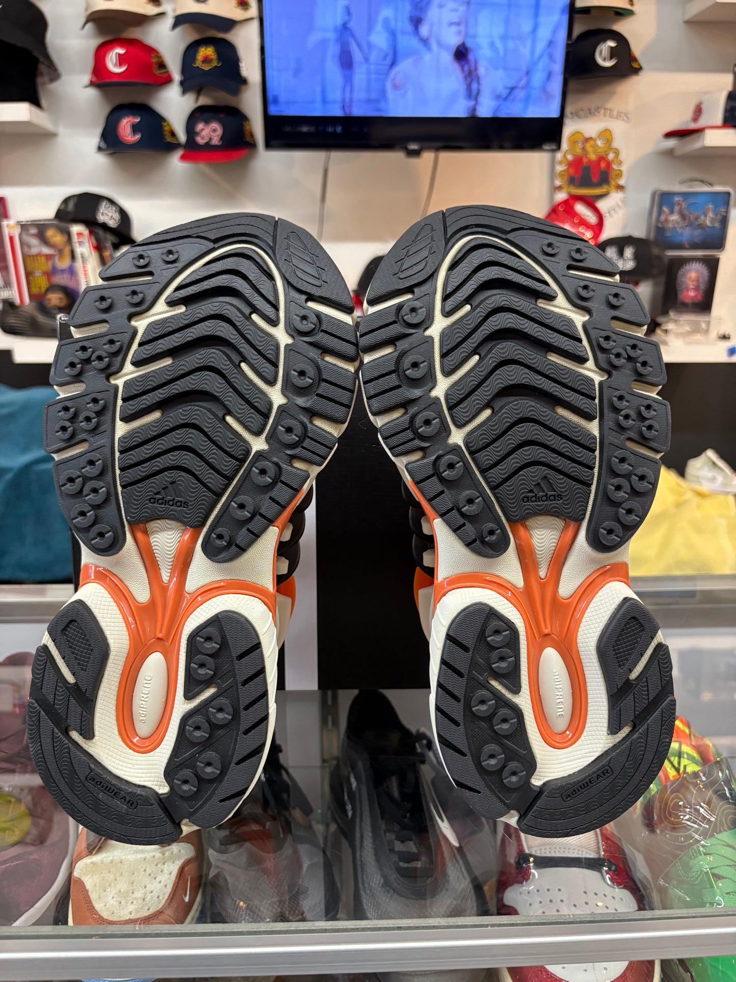 Pharrell x VIRGINIA x Adistar Jellyfish “Focus Olive”