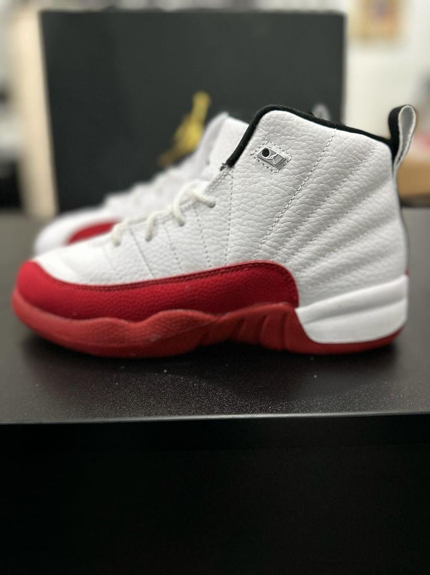 Air Jordan XII - Cherry