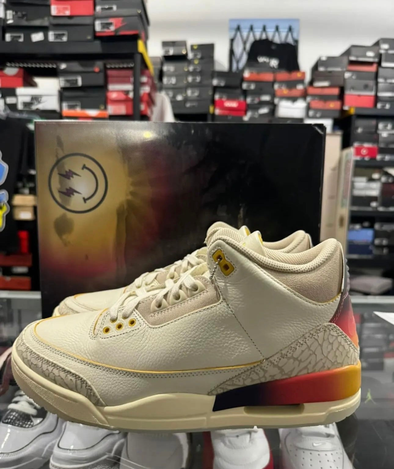 Air Jordan 3 x J Balvin - Sunset – 39castlesstl Air Jordan 3 x J Balvin - Sunset – 39castlesstl