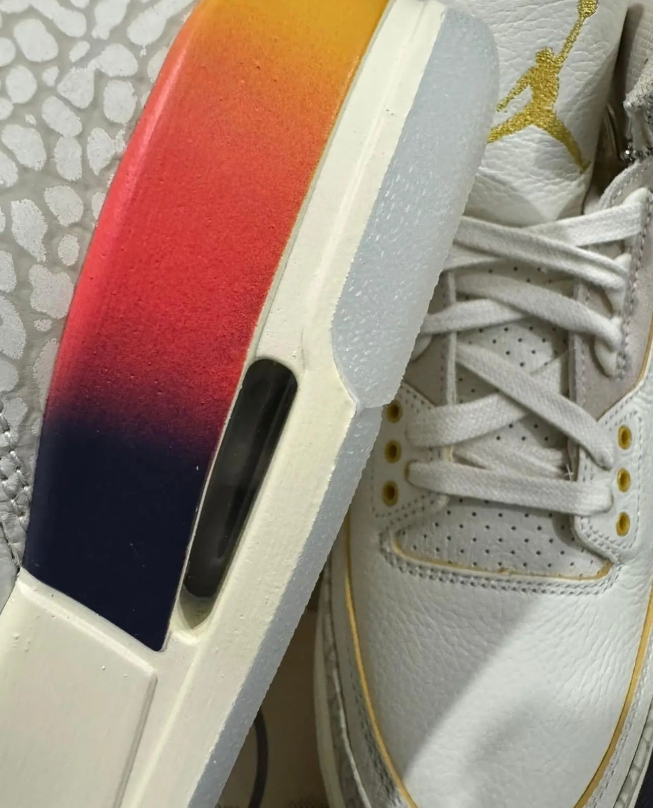 Air Jordan 3 x J Balvin - Sunset