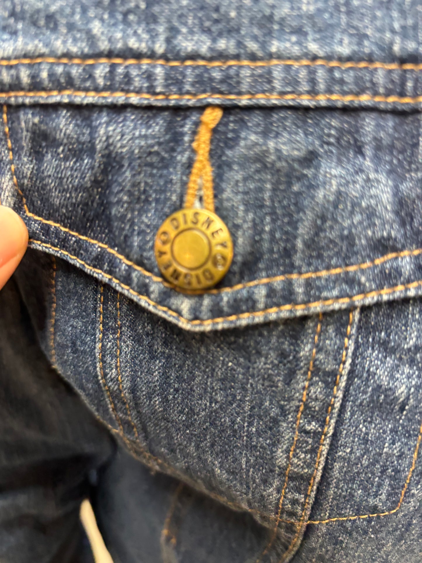 WMNS: Vintage Standing Tinkerbell Denim Jacket