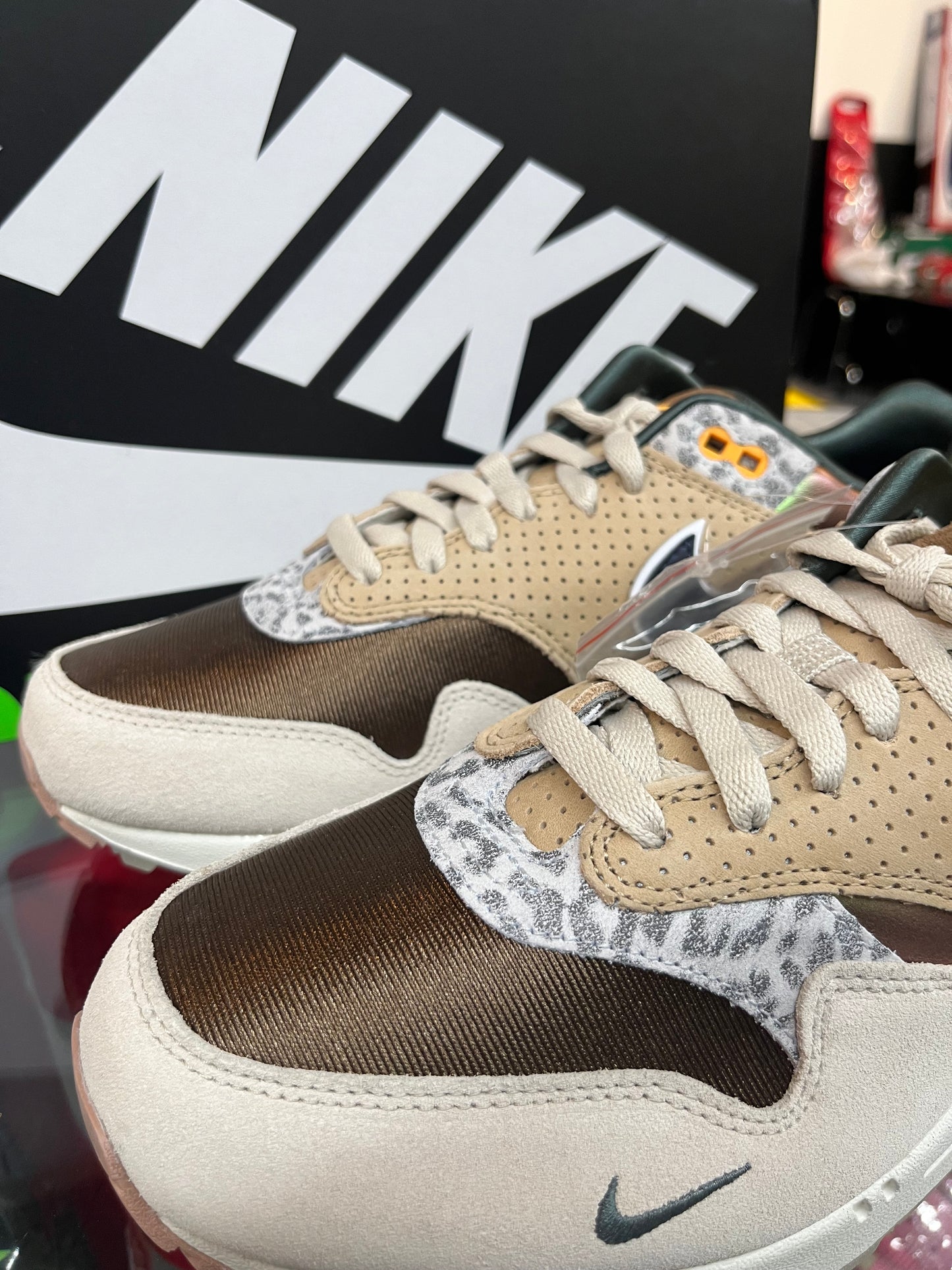 Air Max 1 ‘87 Premium “University of Oregon” PE