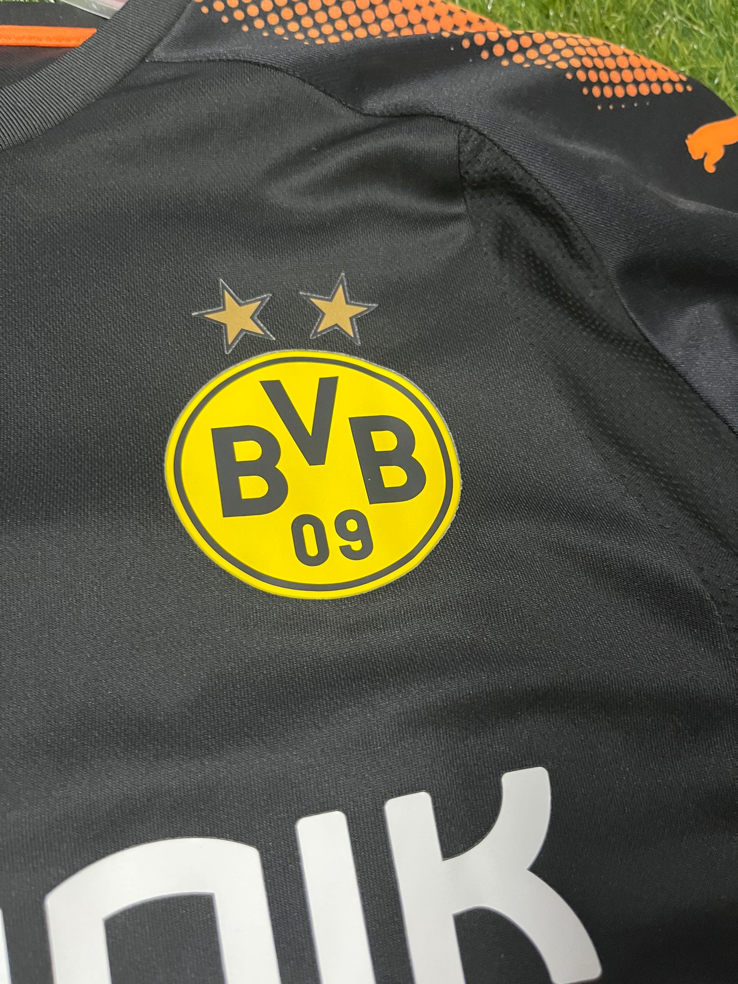 2017 Borussia Dortmund GoalKeeper Kit -Roman Burki