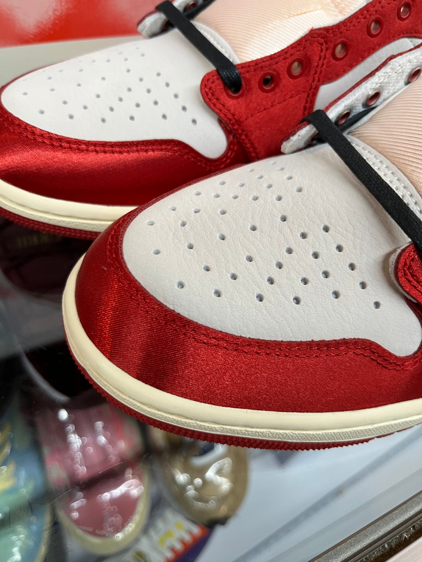 Trophy Room x Air Jordan 1 Retro Low OG “Away”