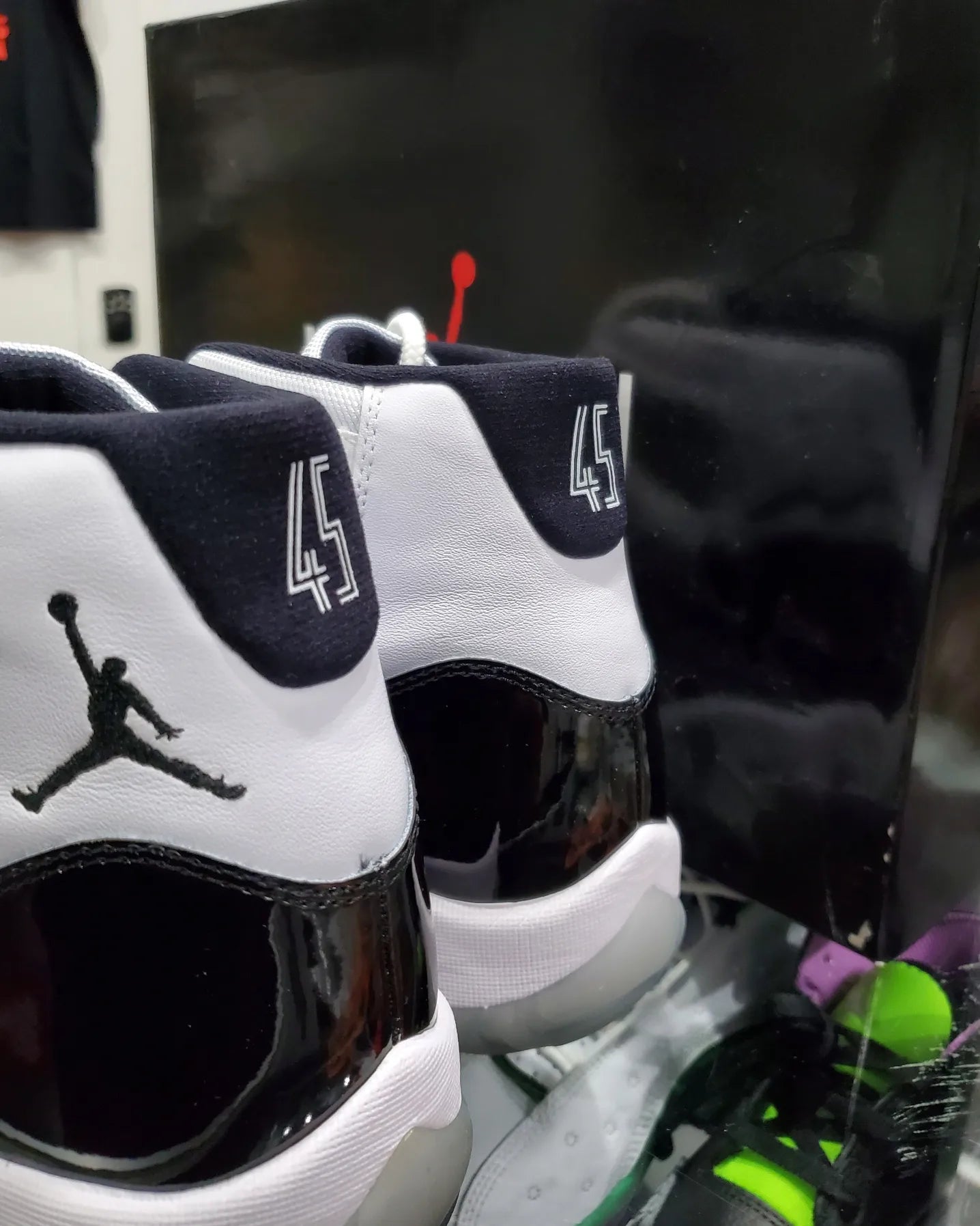 Air Jordan XI - "Concord" (2018)