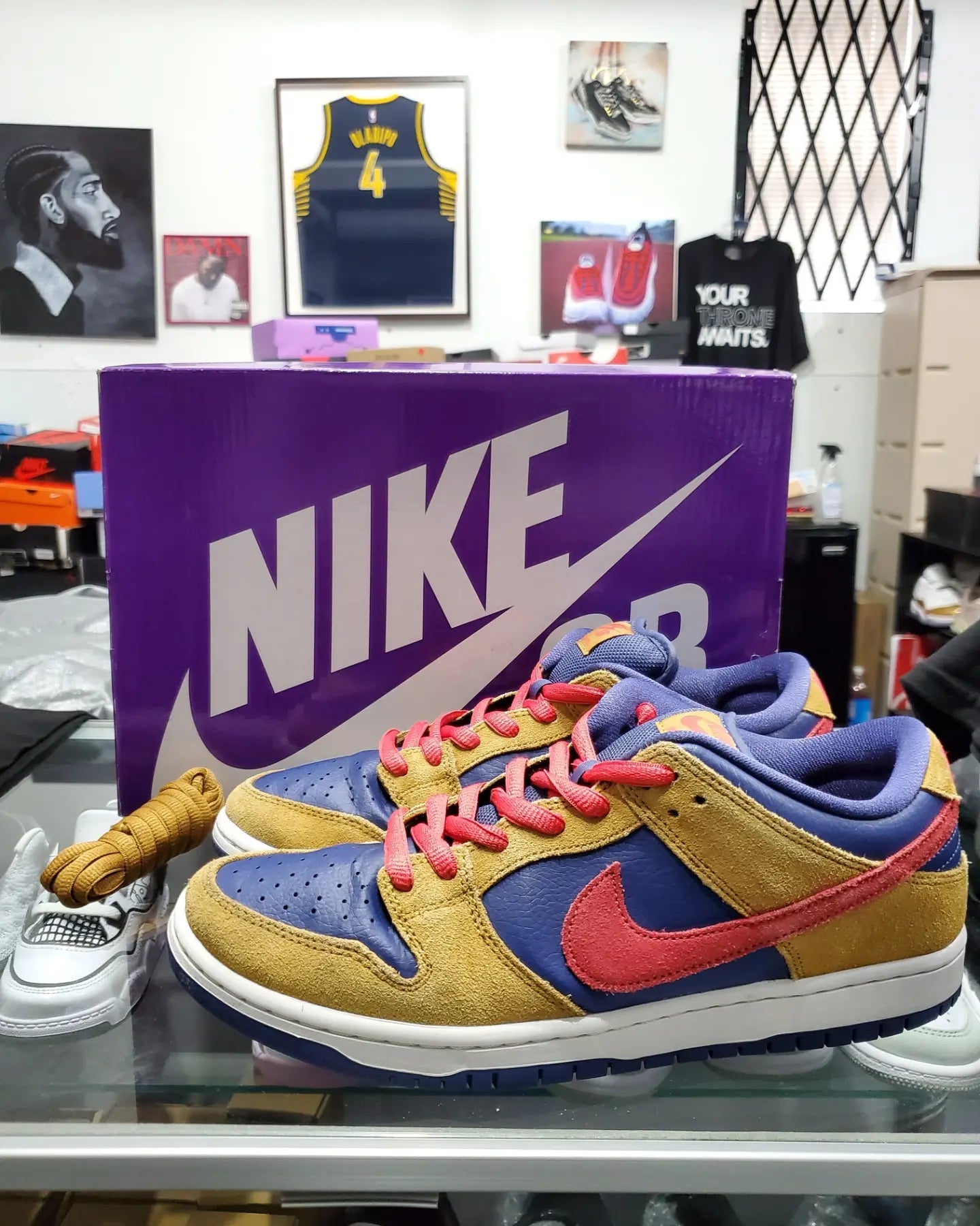 Nike Dunk SB Low Reverse Papa Bear 39castlesstl