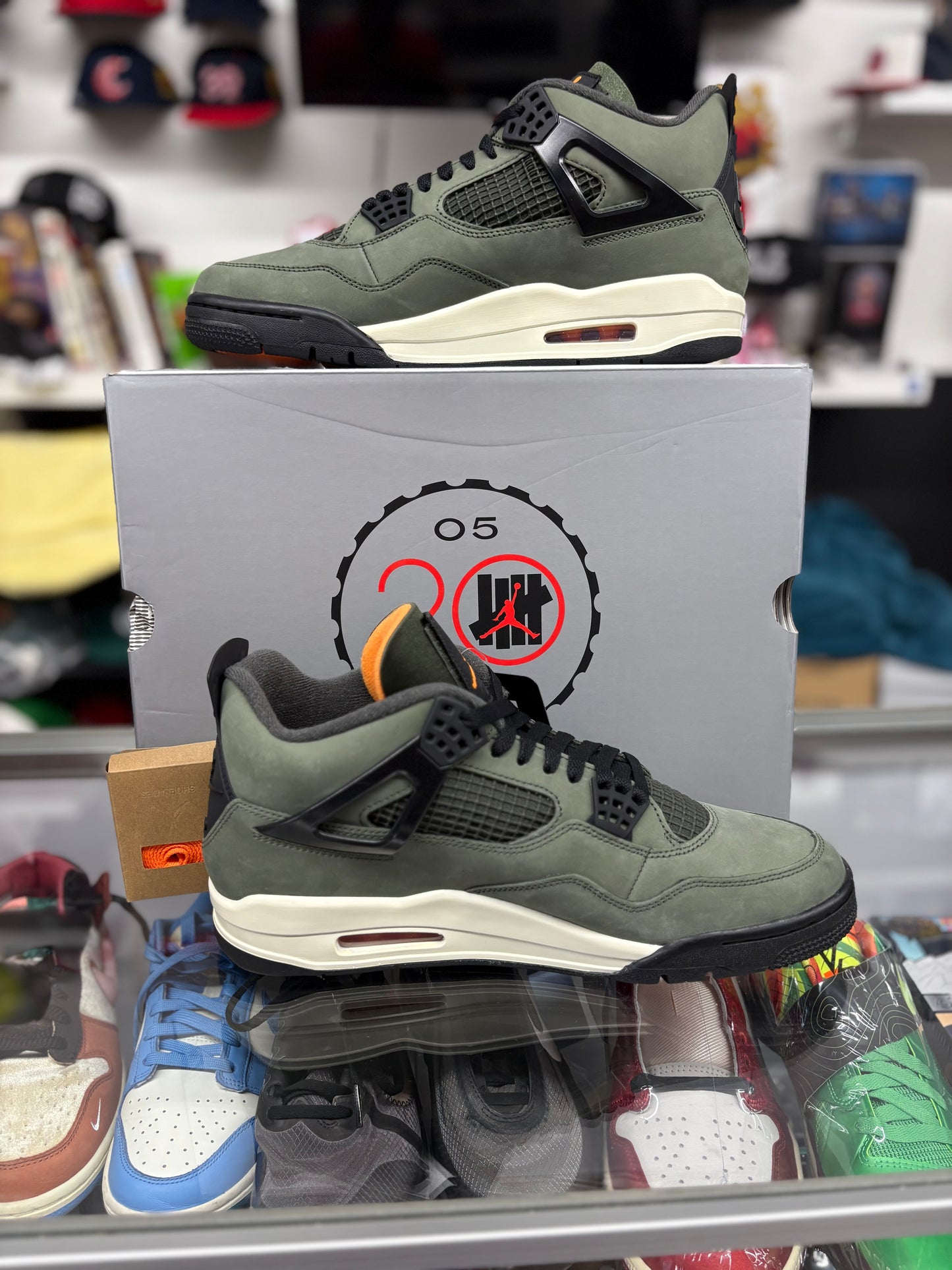 Undefeated x Air Jordan 4 Retro (2025)