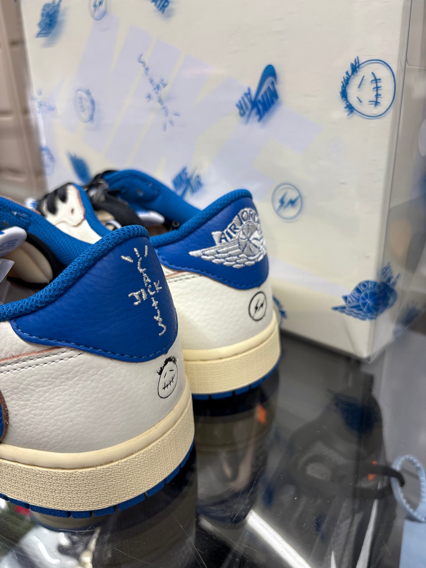 Travis Scott x Fragment Design x Air Jordan 1 Low OG (2025)