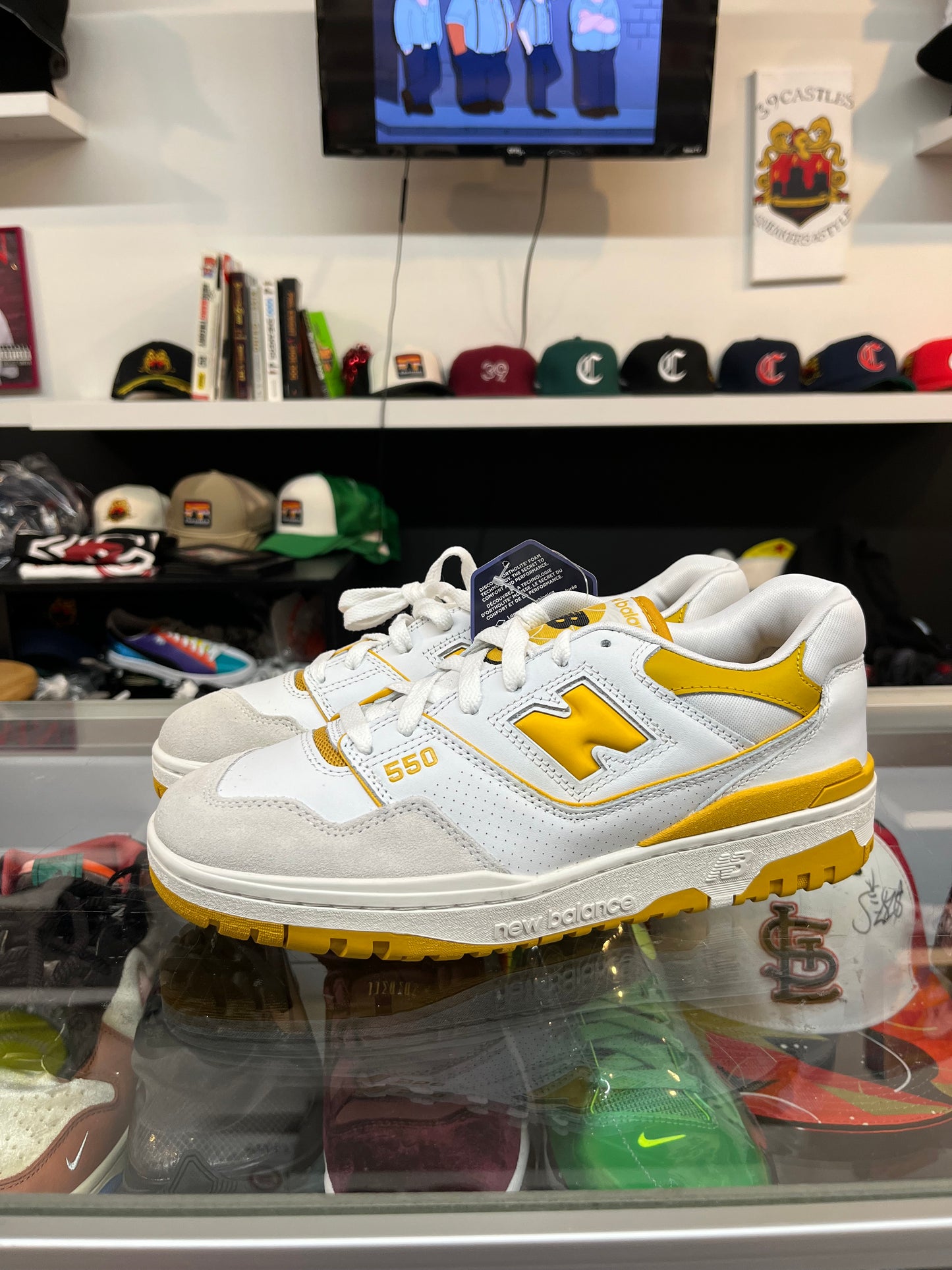 New Balance 550 - Varsity Gold