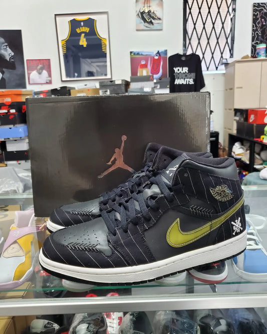 Air Jordan 1 Mid - “Opening Day Black” (2008)