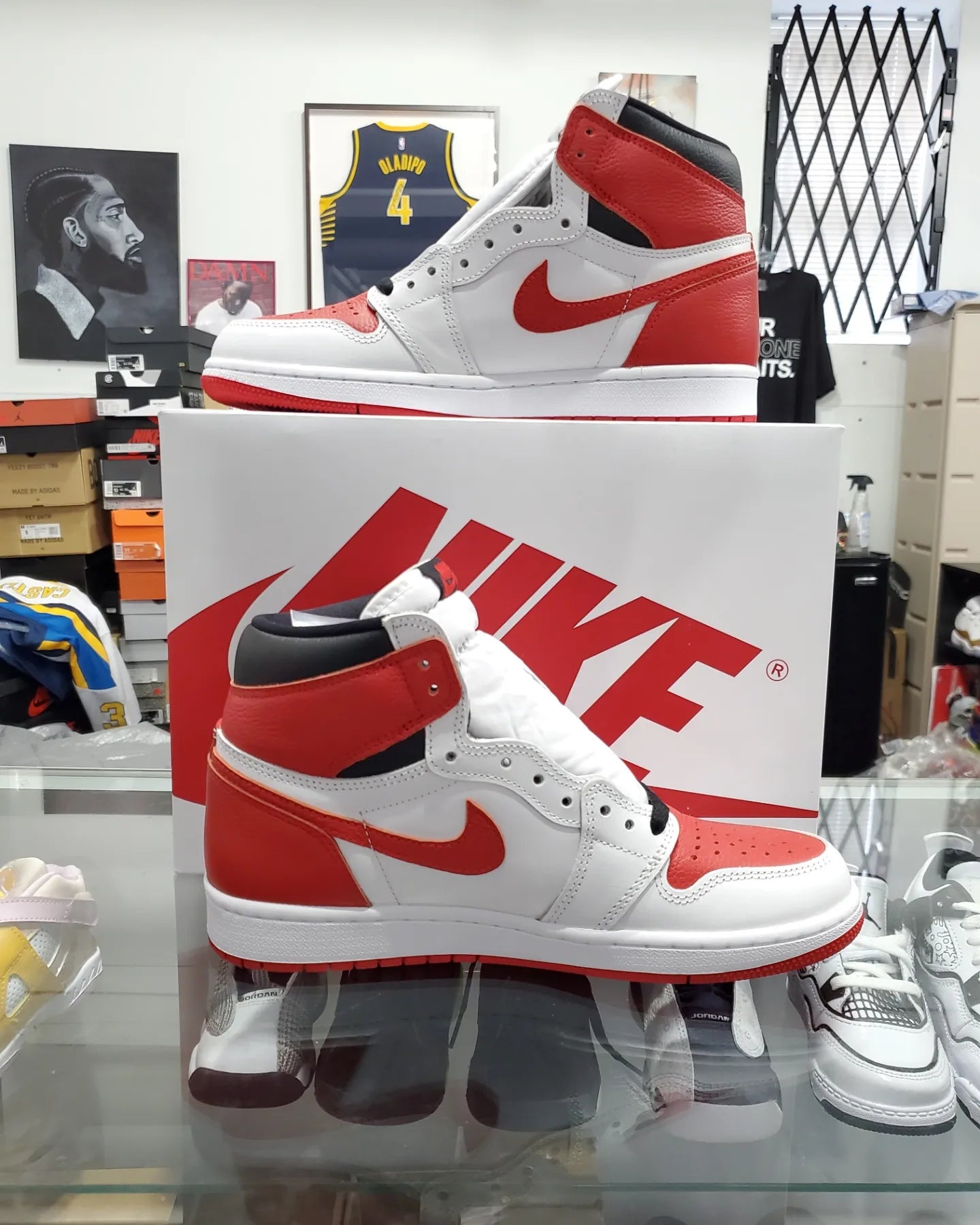 Air Jordan 1 High Retro - Heritage